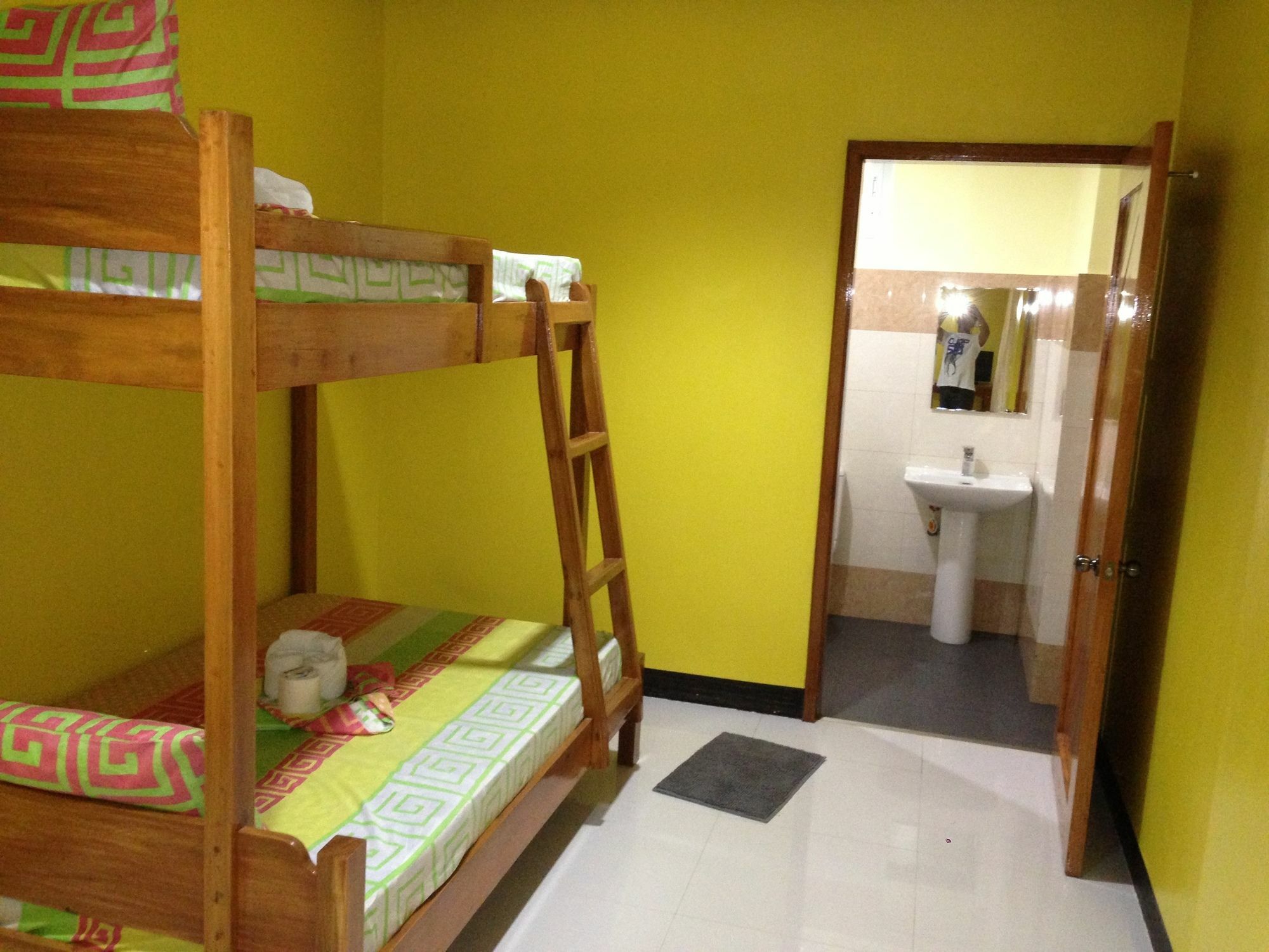 Citrine Travel Lodge Ел Нидо Екстериор снимка